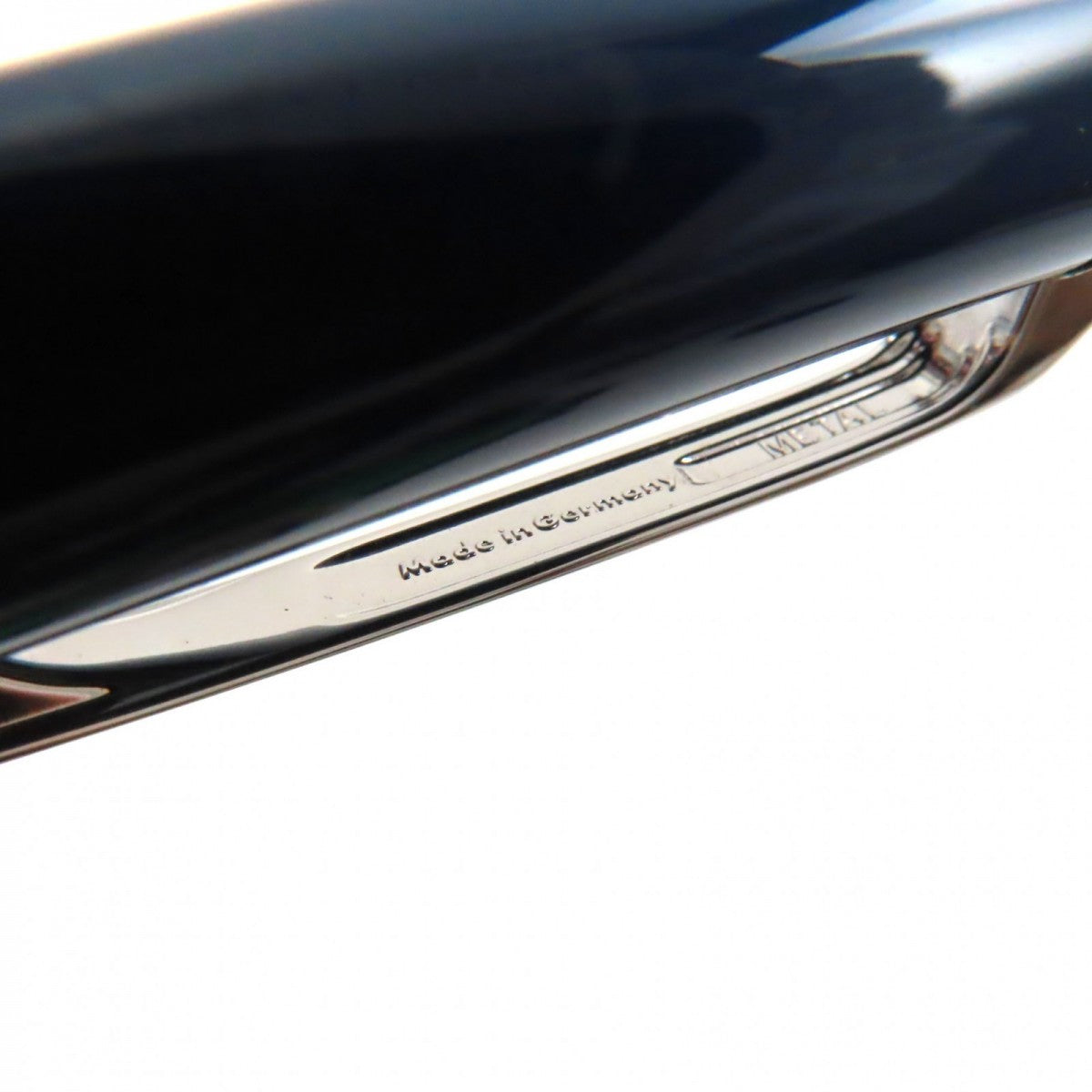 MONTBLANC Ballpoint pen metal Two-tone (navy) Starwalker New Blue Planet Blue Dome