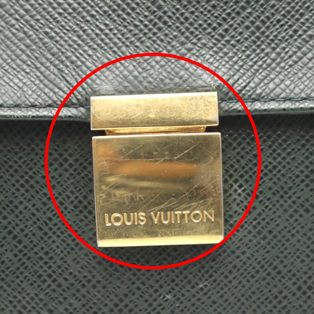 LOUIS VUITTON business bag M30776 Taiga green Taiga Porto Doquán