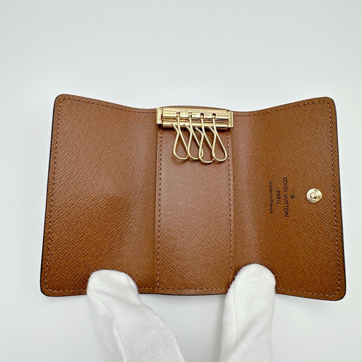 LOUIS VUITTON Key case Key holder M69517 Monogram canvas Brown Monogram Multicles4