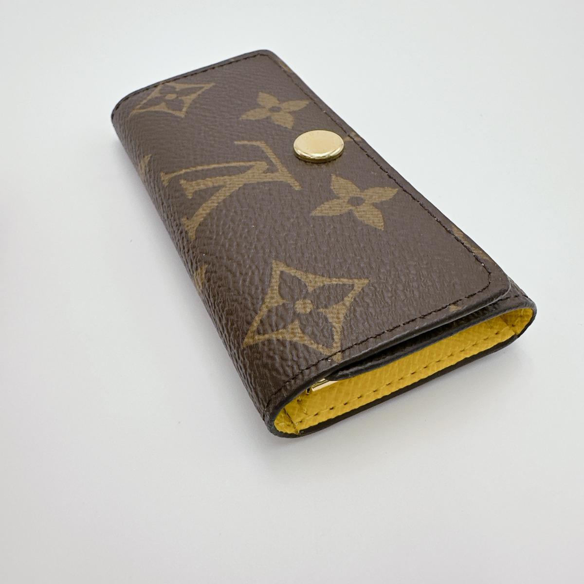LOUIS VUITTON Key case Key holder M81938 Monogram canvas Brown Monogram Multicles4