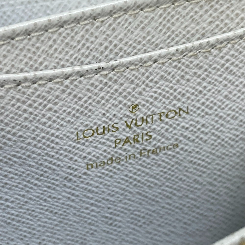 LOUIS VUITTON Coin case M63994 Epi Leather white epi love lock Zip around purse