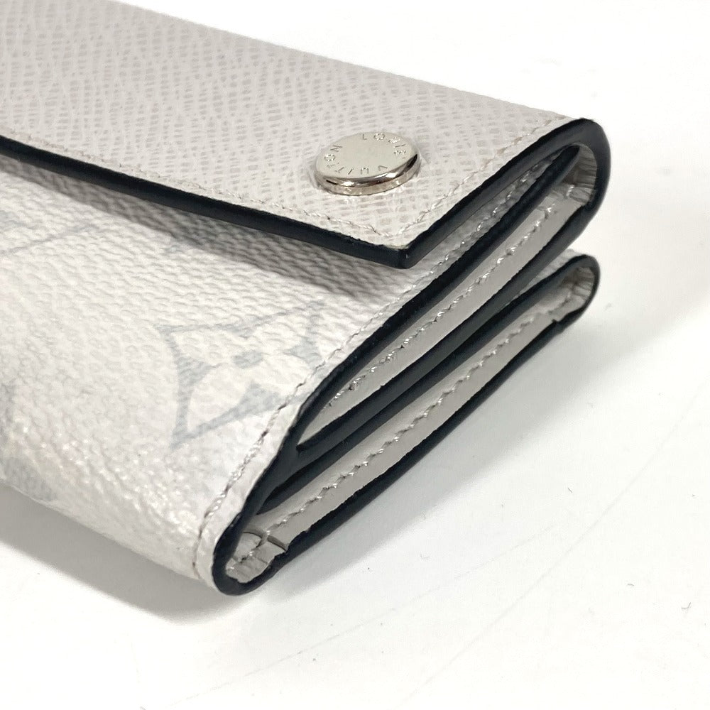 LOUIS VUITTON Trifold wallet M30899 Taiga Leather, Monogram Canvas white Taigalama Discovery Compact Wallet