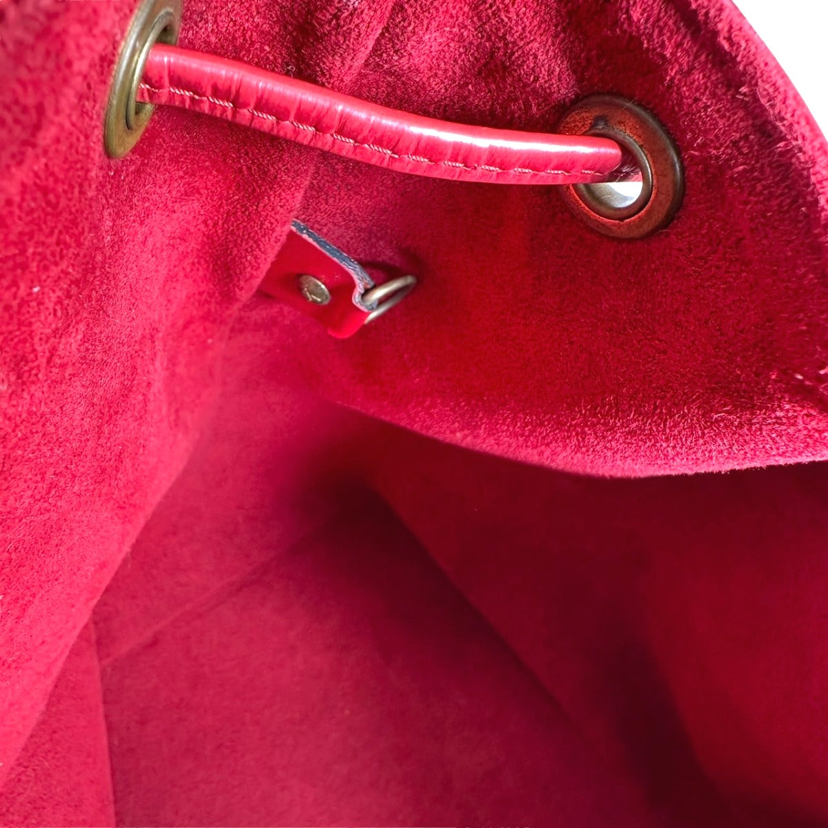 LOUIS VUITTON Shoulder Bag M44107 Epi Leather Castarian red Petit Noe Epi Drawstring type Women Used Authentic