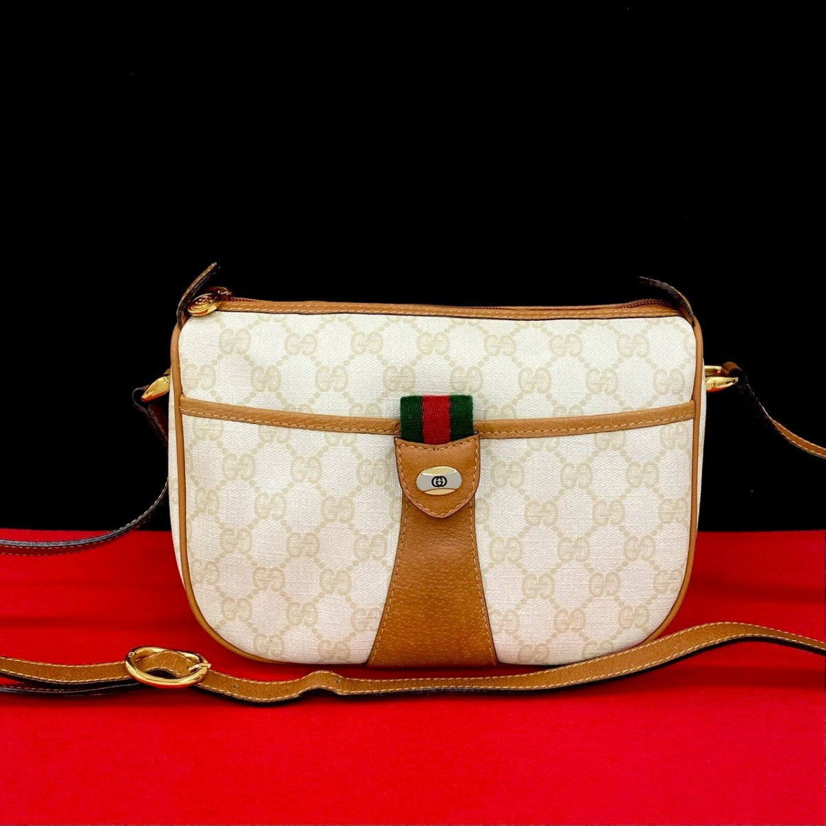 GUCCI Shoulder Bag leather white Sherry line