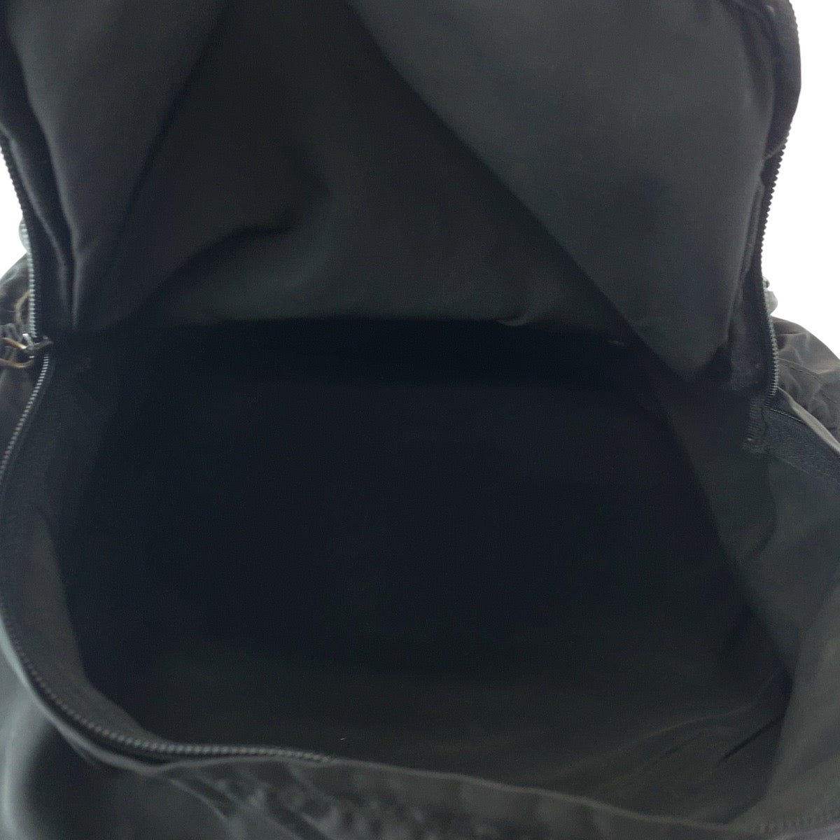 PRADA Backpack V317 Nylon black Test Triangle With logo
