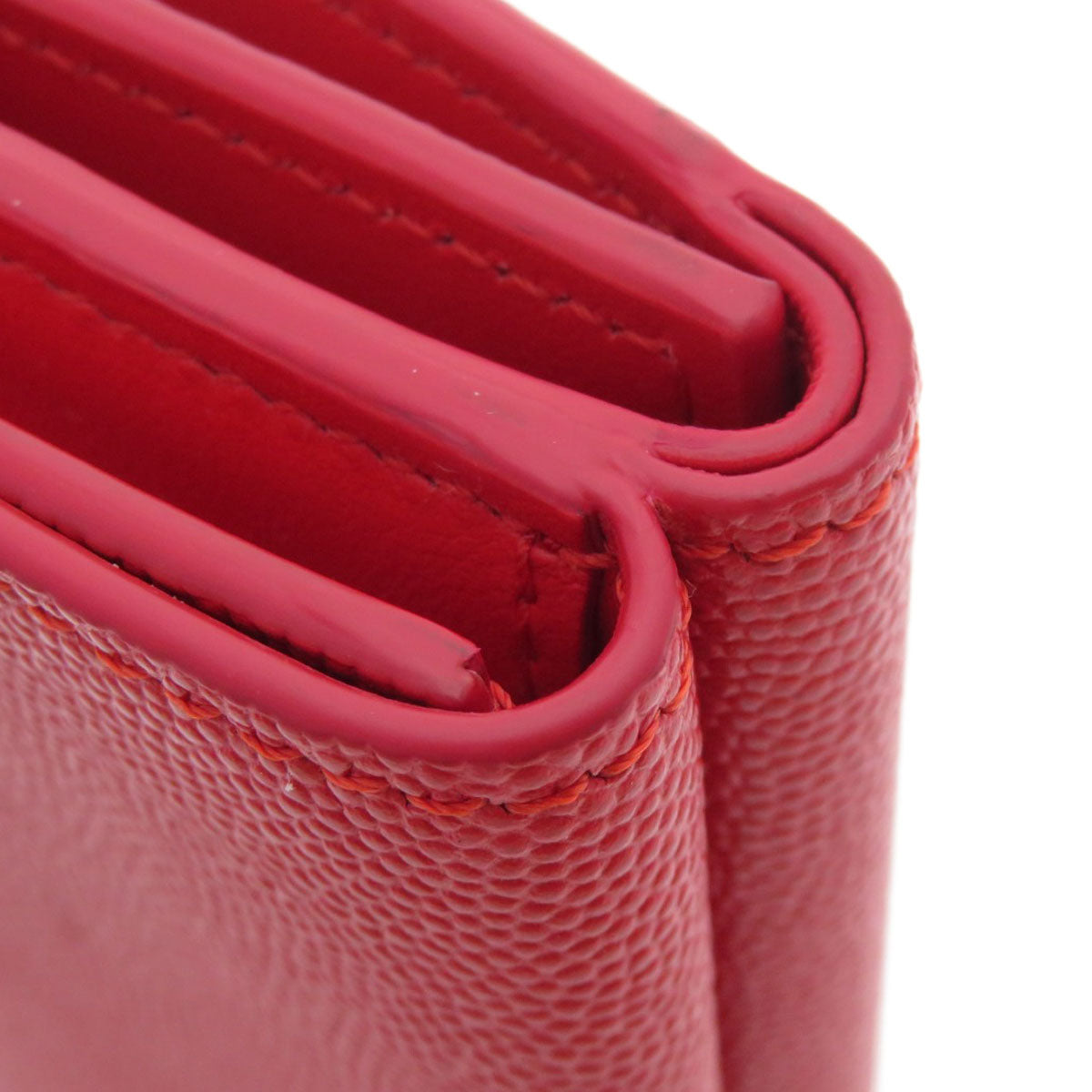 BURBERRY Bifold Wallet Calfskin Red logoMetal tri-fold