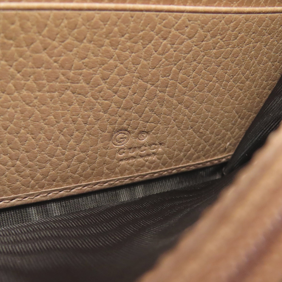 GUCCI Long Wallet Purse 615524 leather beige Interlocking G outlet