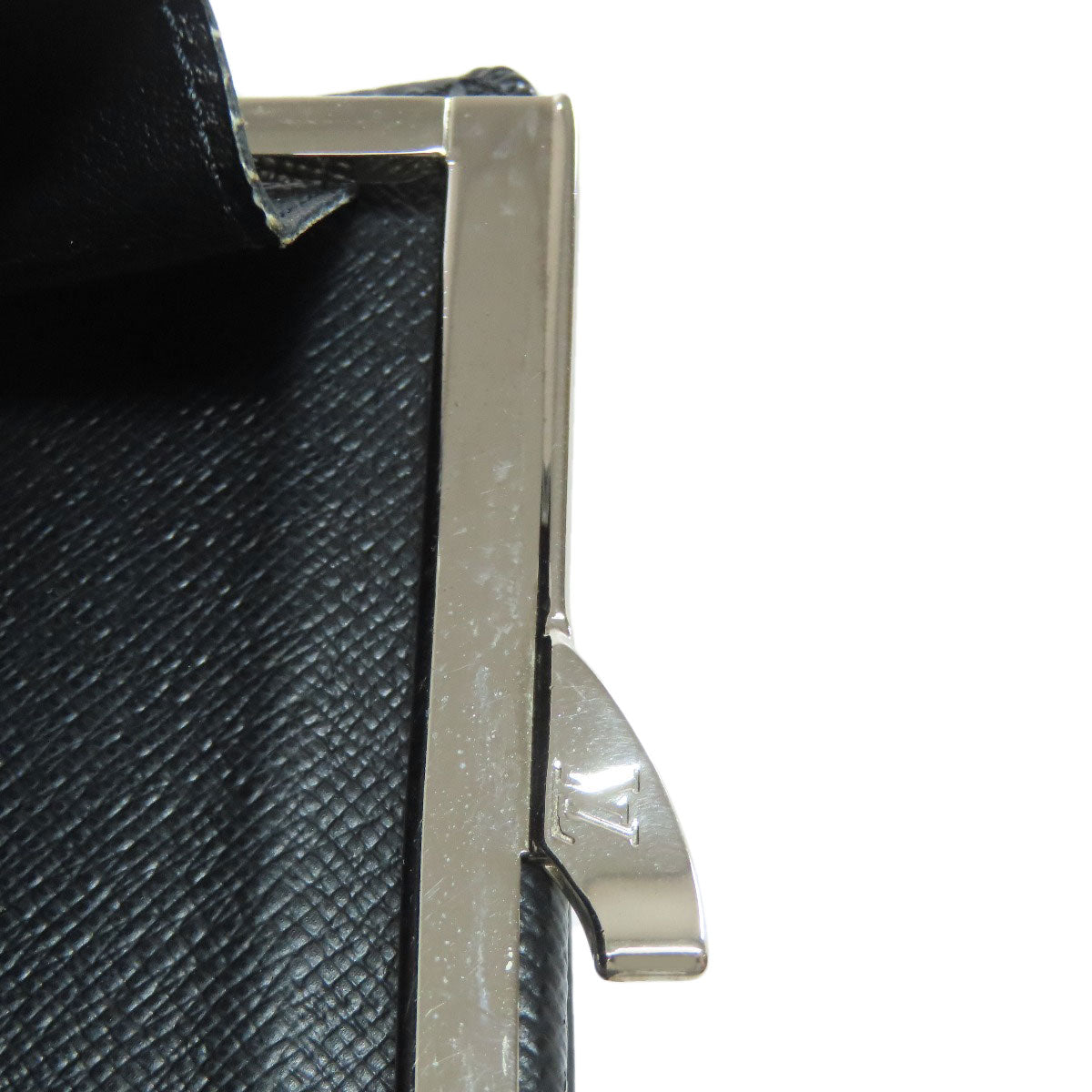 LOUIS VUITTON Bifold Wallet M63242 Epi black Portefeuille Vienova