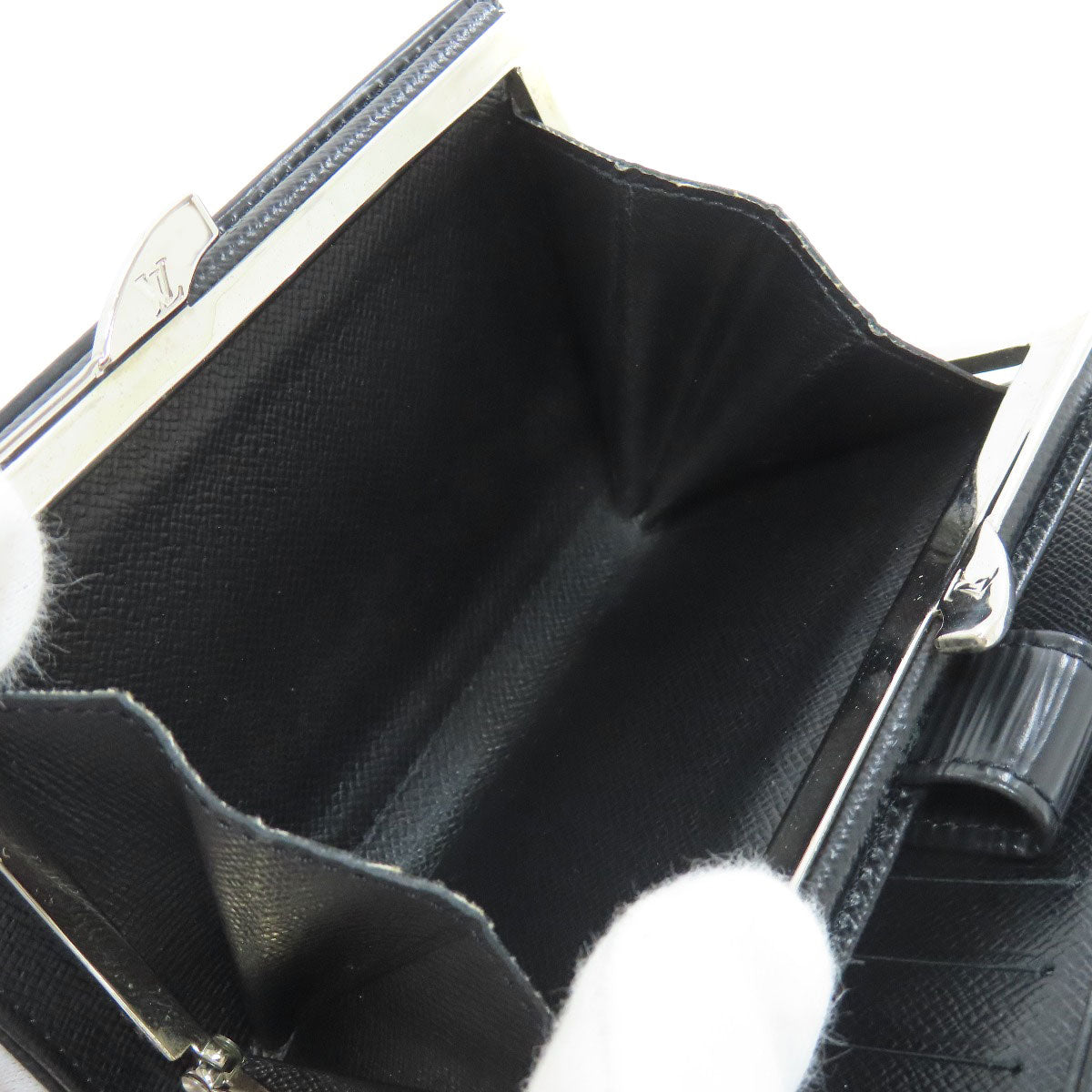 LOUIS VUITTON Bifold Wallet M63242 Epi black Portefeuille Vienova