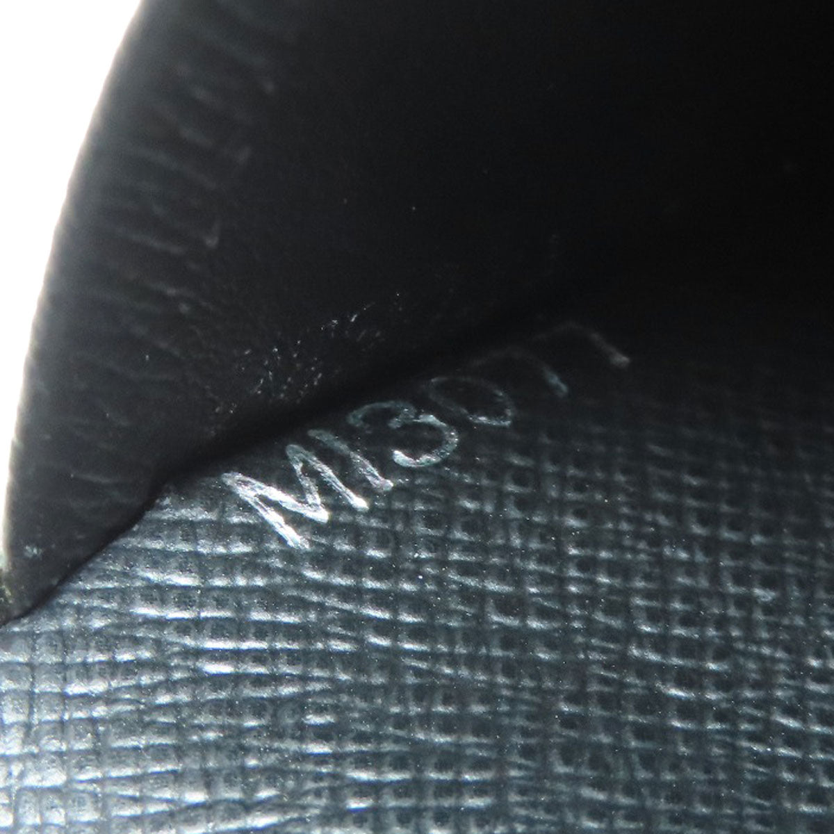 LOUIS VUITTON Bifold Wallet M63242 Epi black Portefeuille Vienova