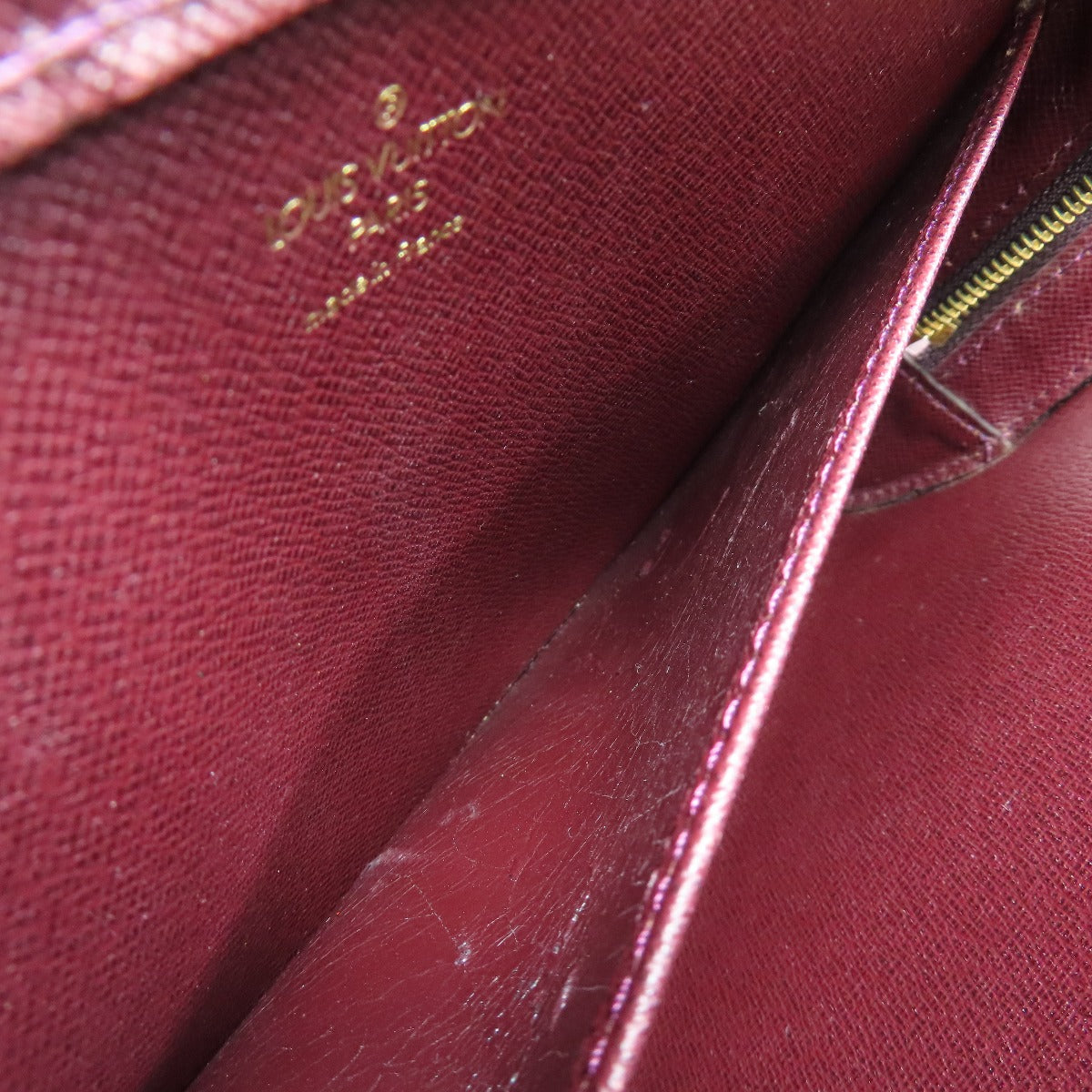 LOUIS VUITTON business bag M30186 Taiga Leather purple Baikal
