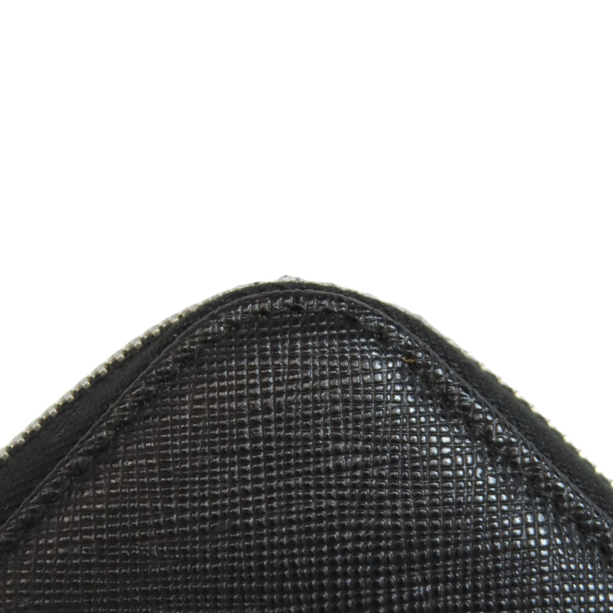 PRADA Long Wallet Purse Safiano black Zip Around