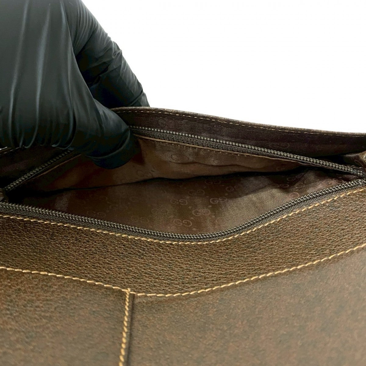 GUCCI Bifold Wallet leather Brown