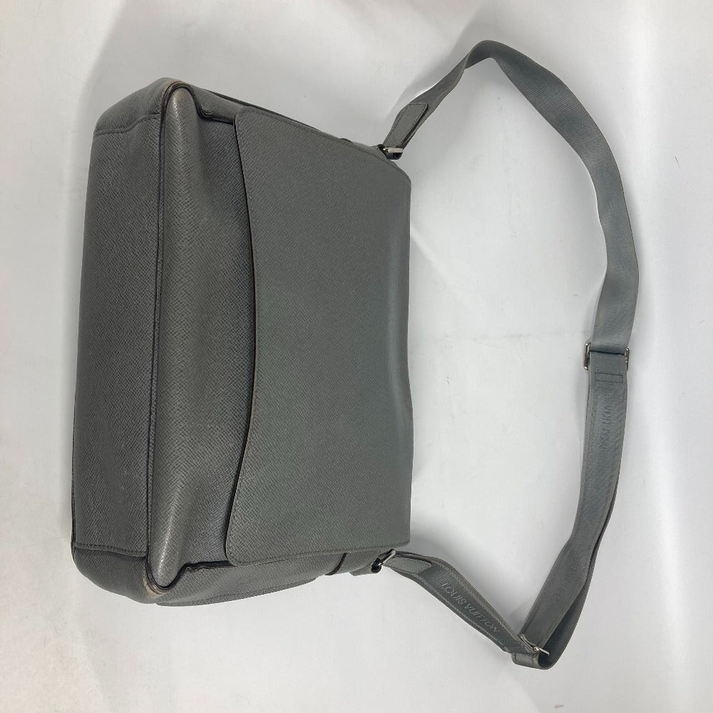 LOUIS VUITTON Shoulder Bag M32623 Taiga Leather gray Taiga Roman MM