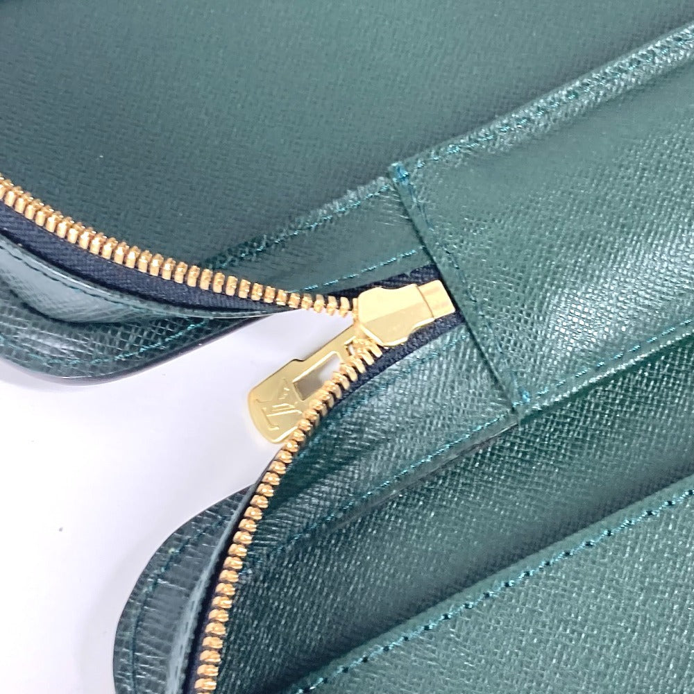 LOUIS VUITTON Business bag M30064 Taiga Leather green Taiga Baltic