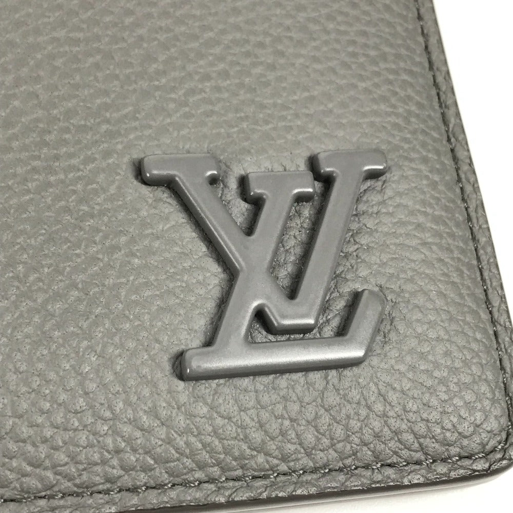 LOUIS VUITTON Folded wallet M81026 Calf leather gray LV Aerogram Portefeuille Multripru