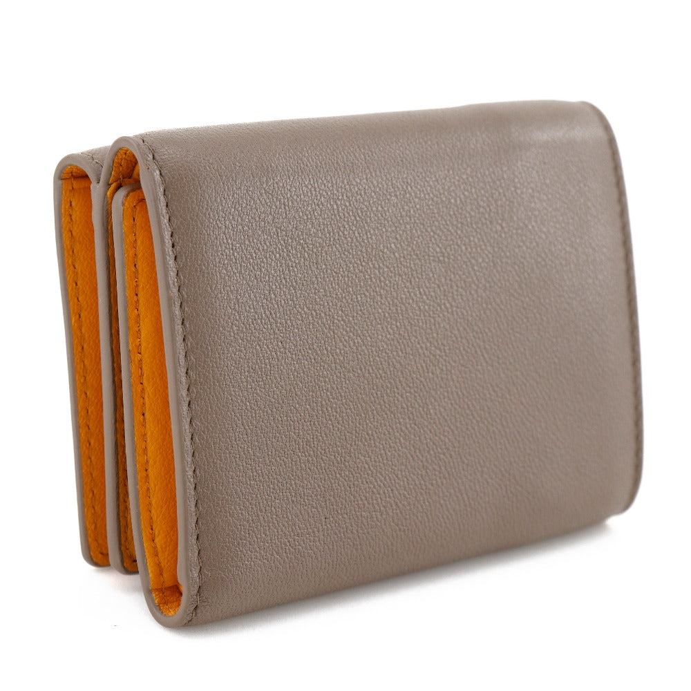 HUNTING WORLD Tri-fold wallet leather Brown Women Used Authentic