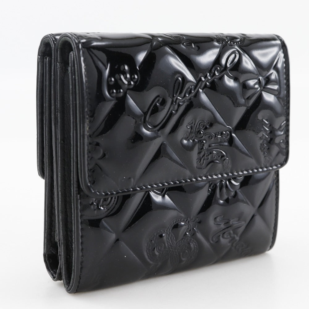 CHANEL Bifold Wallet A37152 Patent leather black W Hook Wallet Icon line