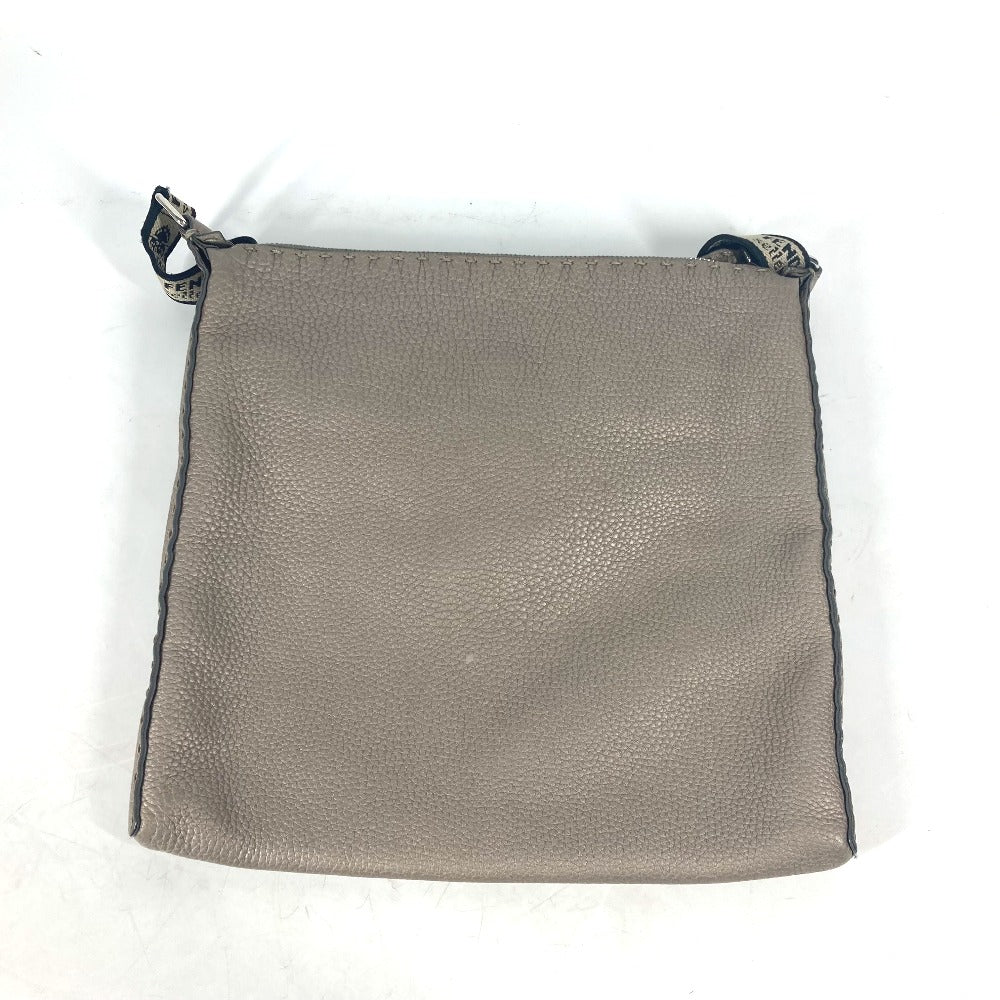 FENDI Shoulder Bag leather Beige type Celeria