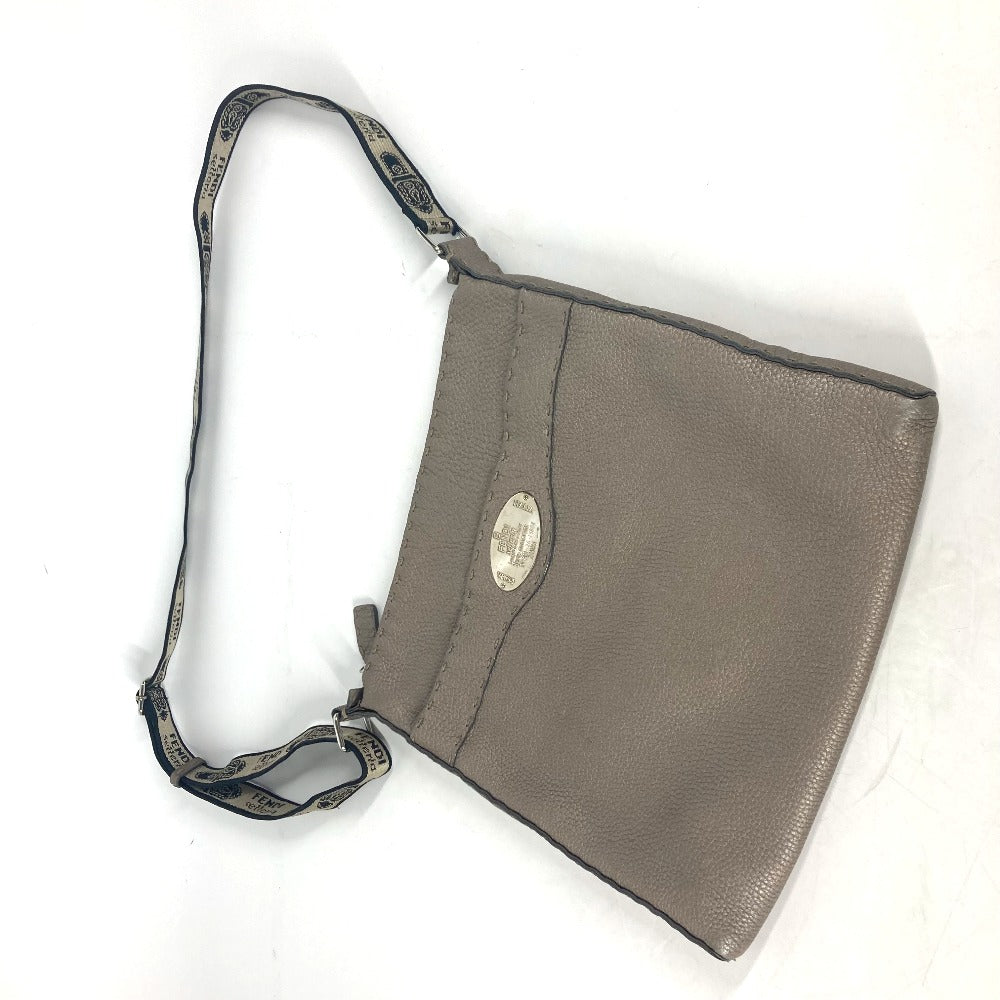 FENDI Shoulder Bag leather Beige type Celeria