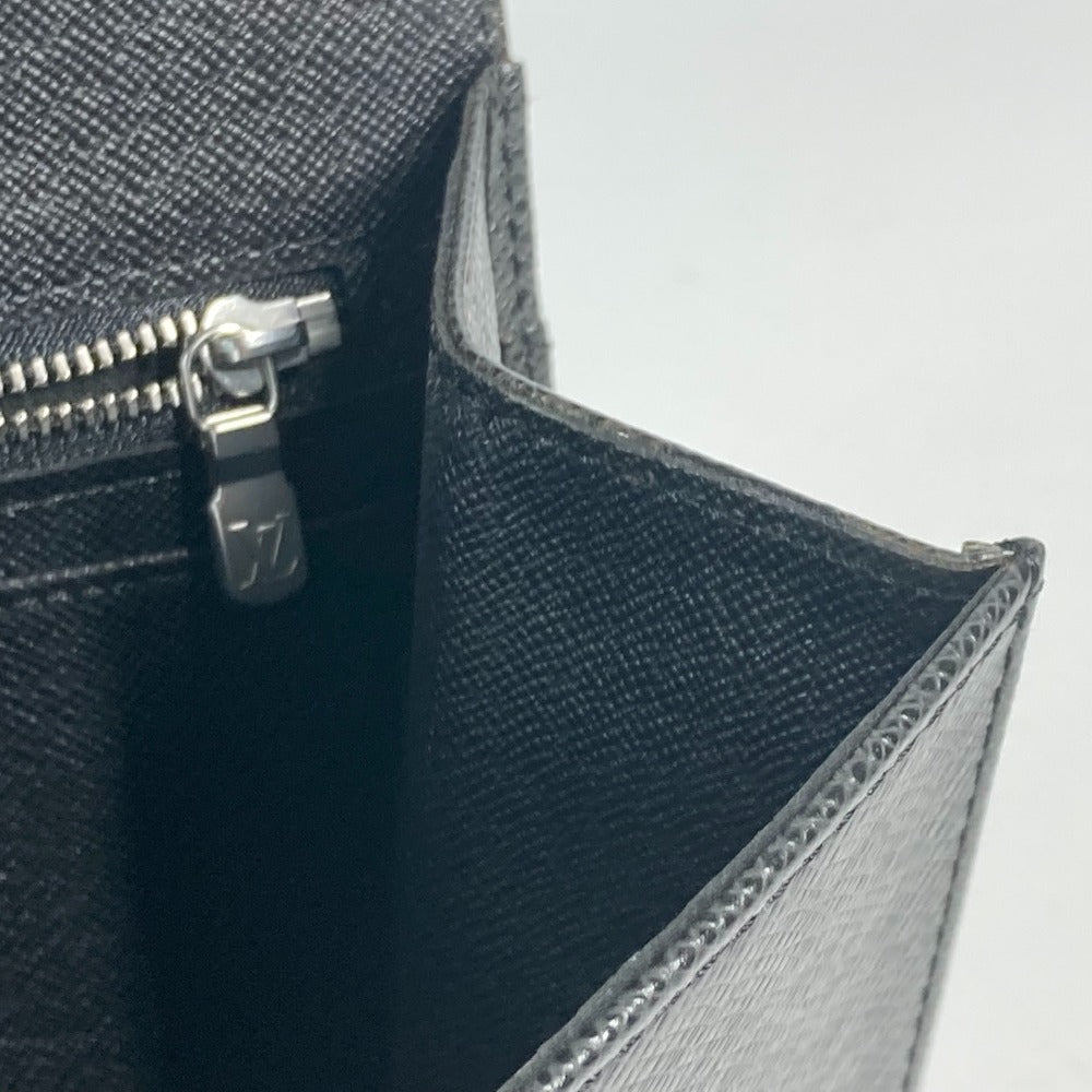 LOUIS VUITTON business bag M30782 Taiga Leather black Taiga Selenga