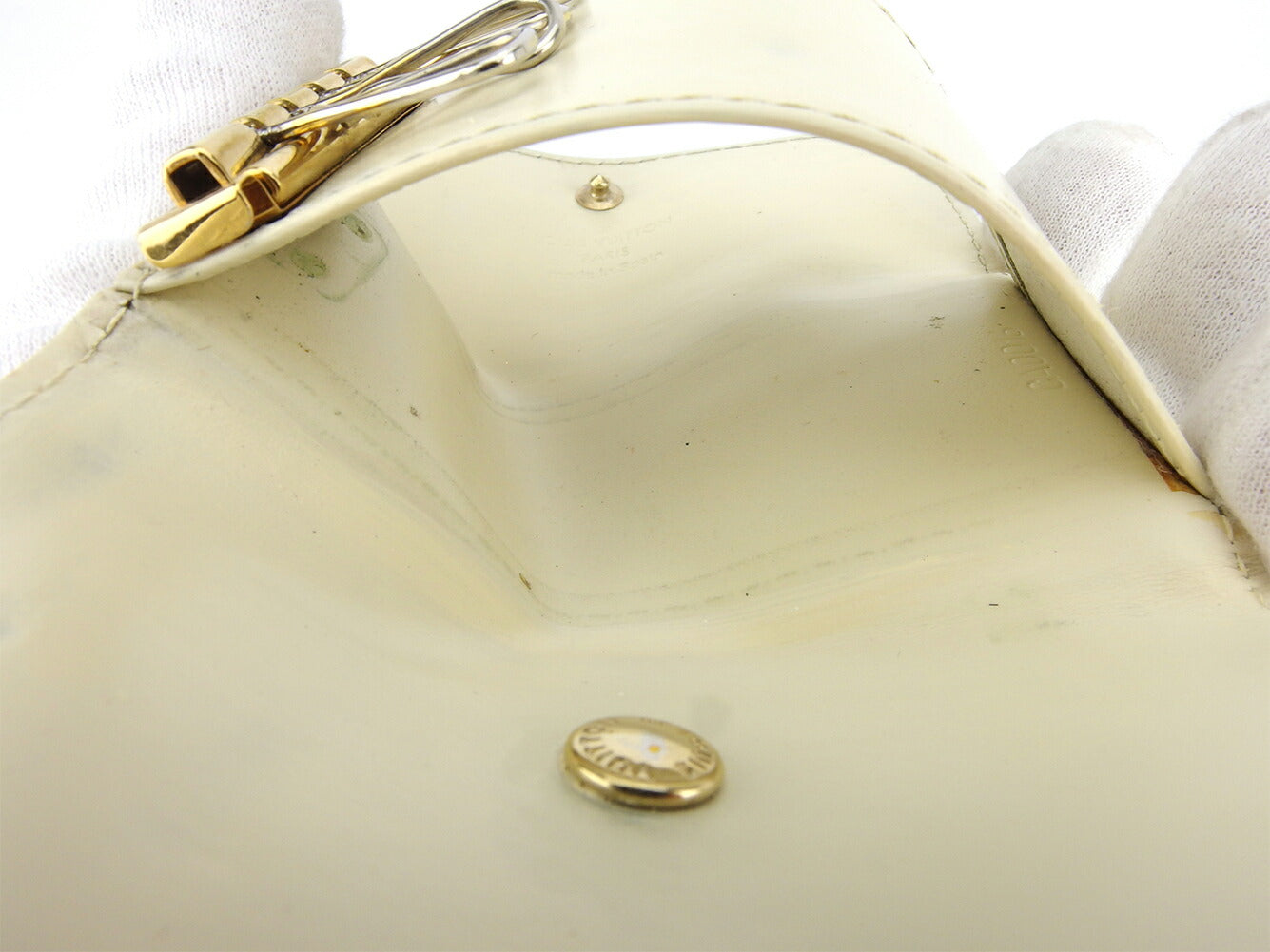 LOUIS VUITTON Key case Key holder Yellow Beige Gold Multicles4