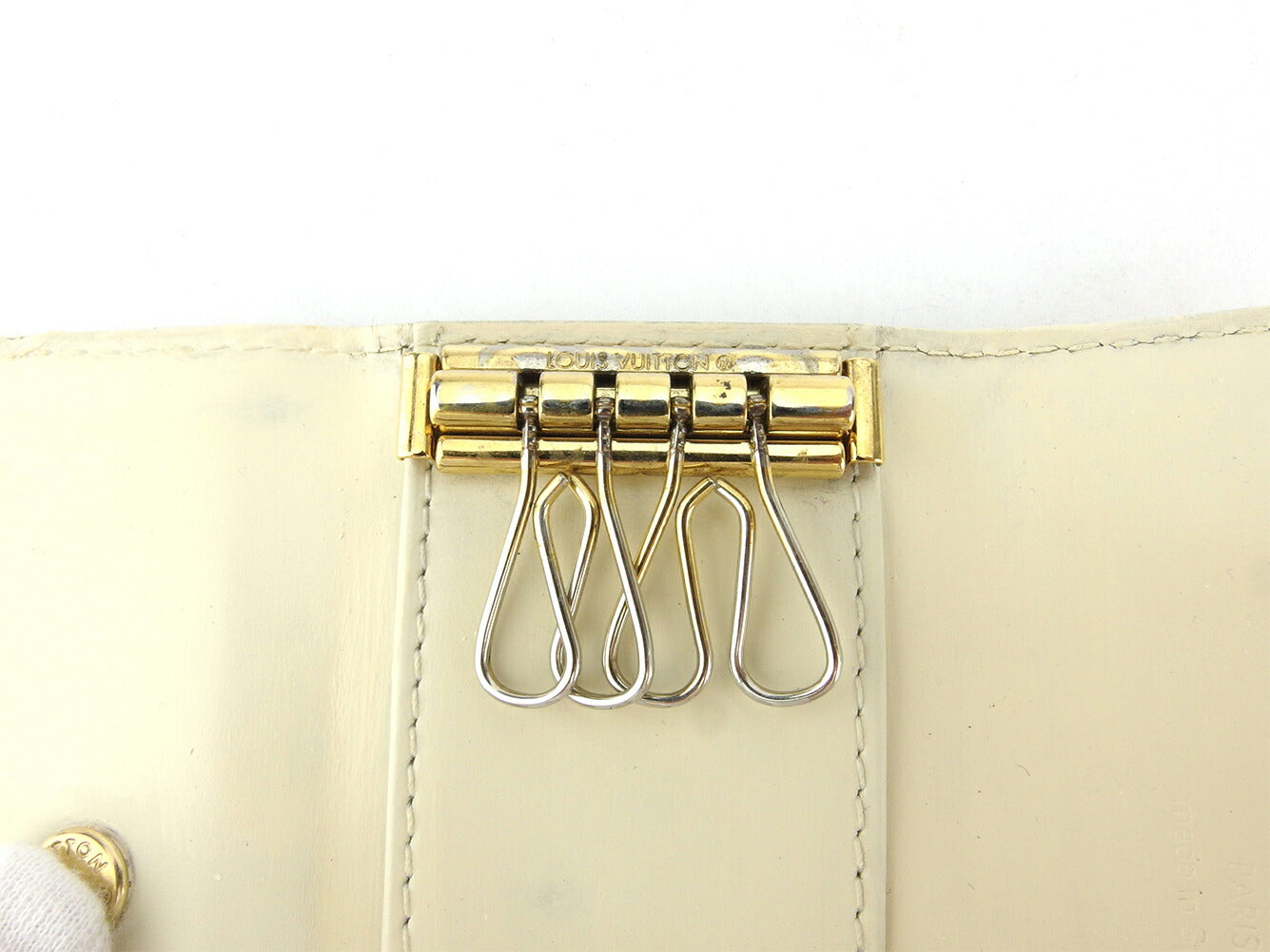 LOUIS VUITTON Key case Key holder Yellow Beige Gold Multicles4