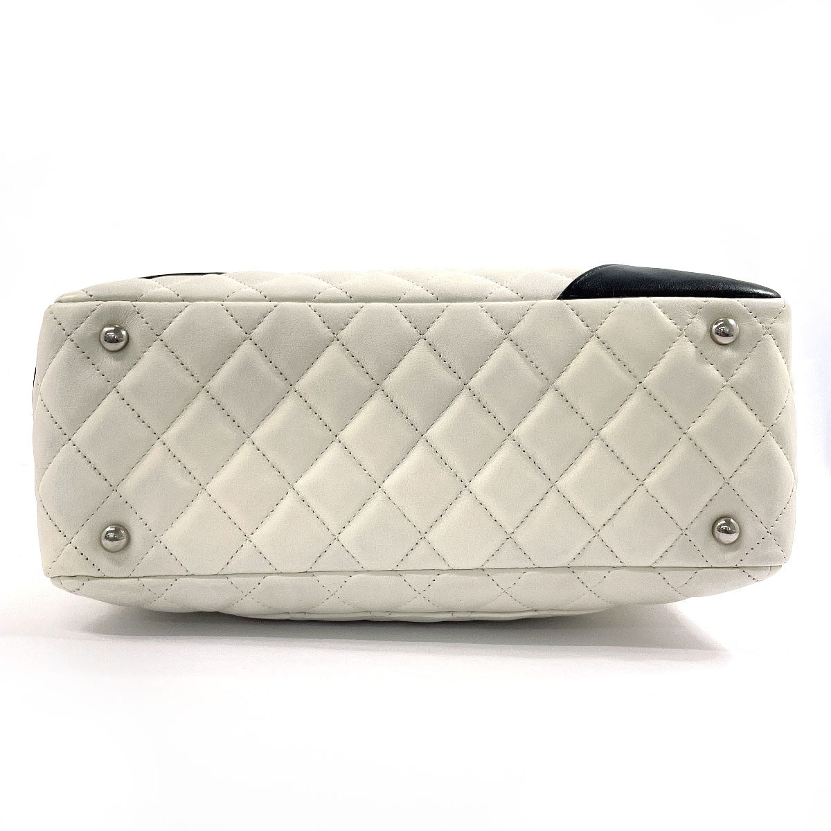 CHANEL Shoulder Bag A25171 lambskin white Cambon line Bowling bag