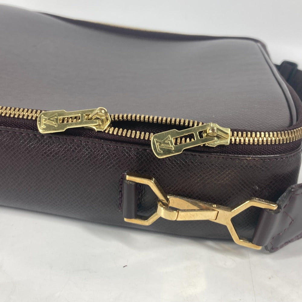 LOUIS VUITTON Handbag M30836 Taiga Leather wine-red Taiga Porto Ordina Tour Odessa