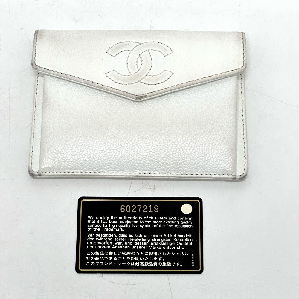 CHANEL Folded wallet Caviar skin white COCO Mark