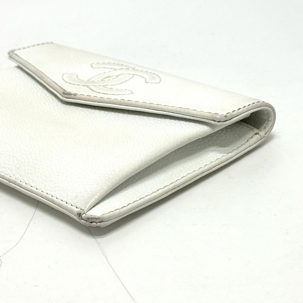 CHANEL Folded wallet Caviar skin white COCO Mark