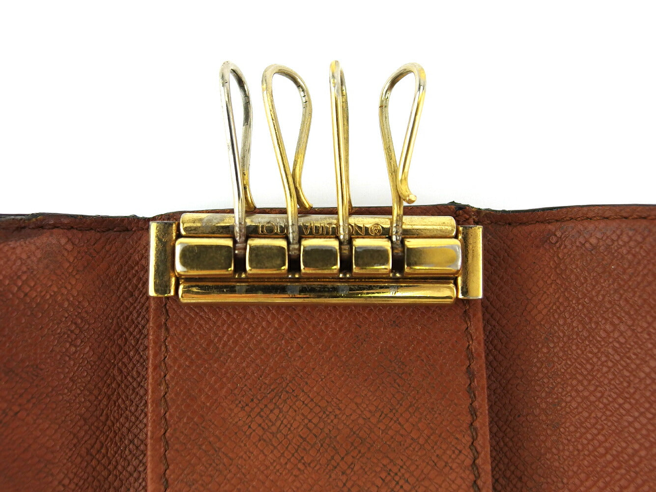 LOUIS VUITTON Key case Key holder M62631 Brown beige gold Multicles4