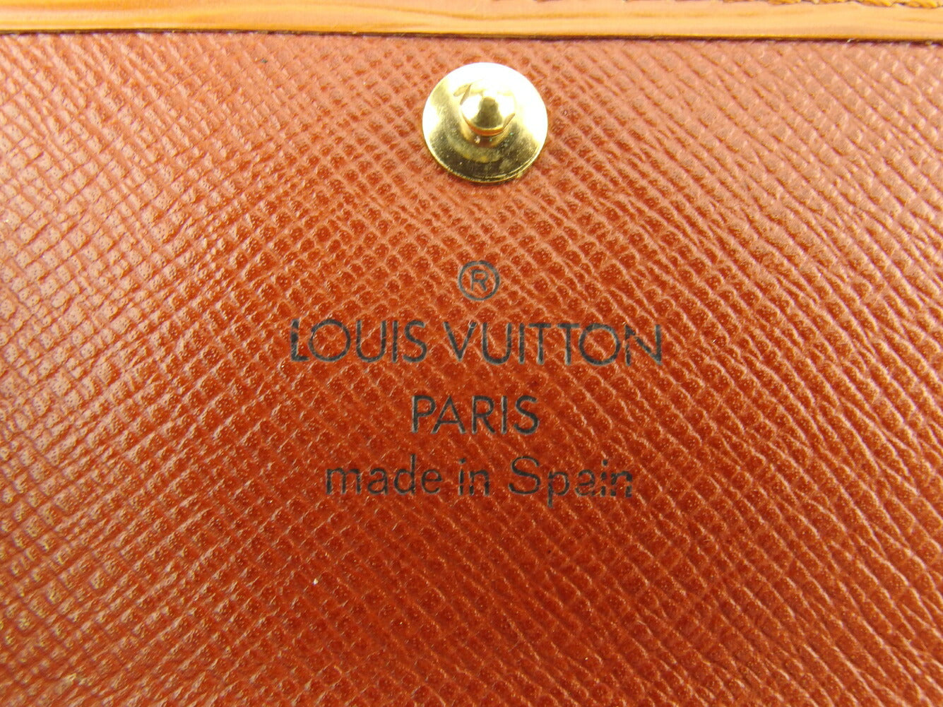 LOUIS VUITTON Key case Key holder M63828 Light brown gold Multicles4