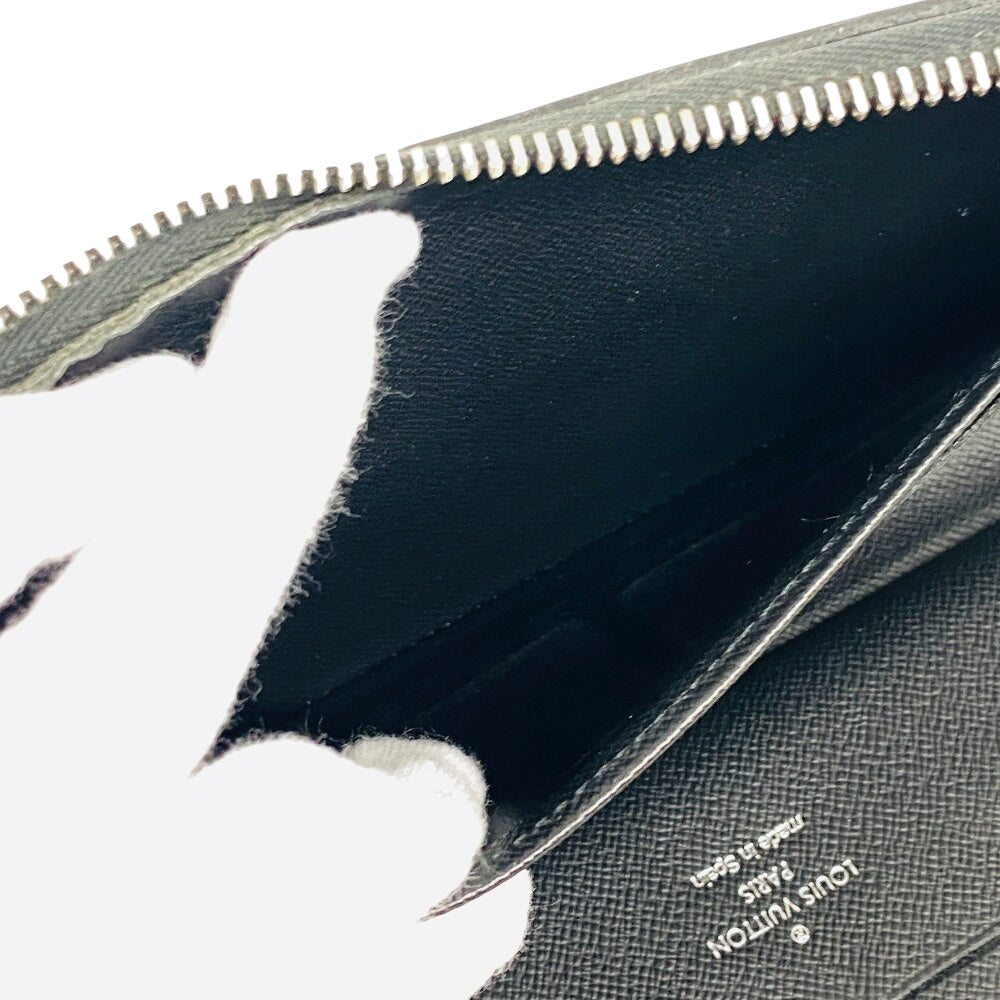 LOUIS VUITTON Long Wallet Purse M30056 leather black Taiga Zippy Organizer