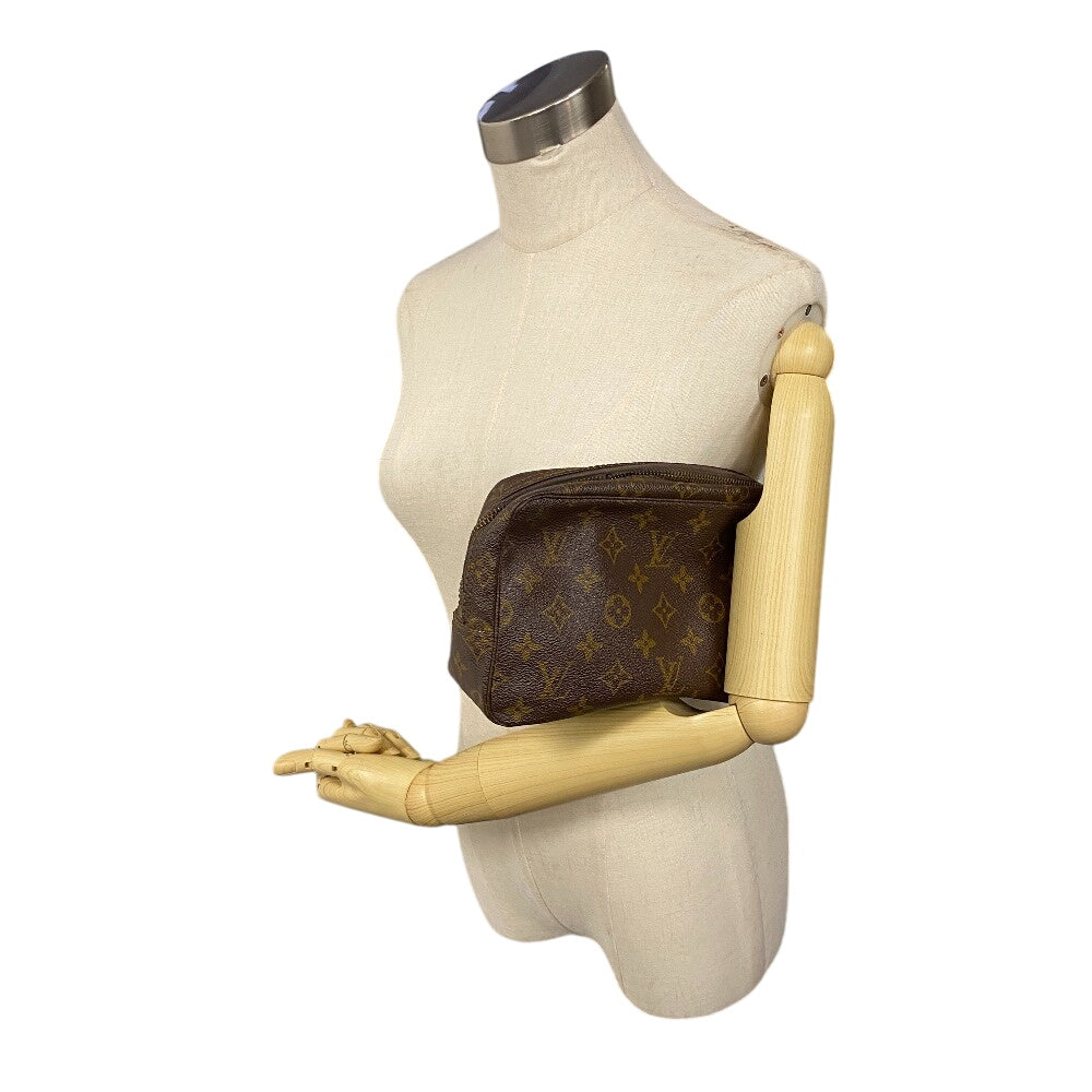 LOUIS VUITTON Clutch bag M47524 Monogram Brown Monogram Trousse Toilette 23