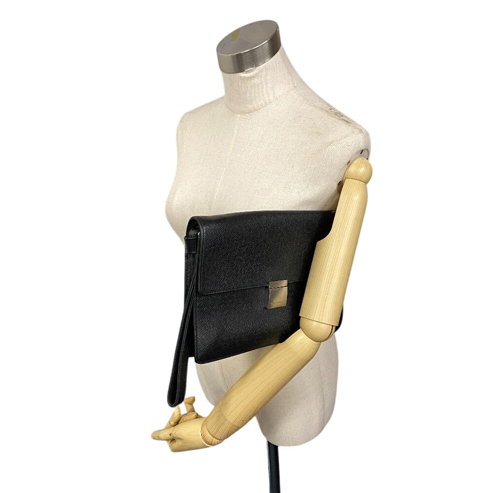 LOUIS VUITTON Clutch bag M30782 Taiga black Taiga Selenga