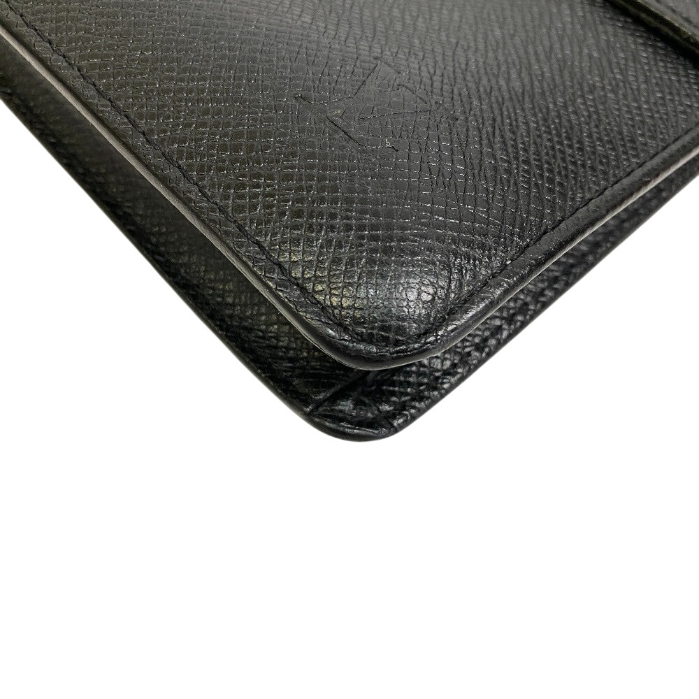 LOUIS VUITTON Clutch bag M30782 Taiga black Taiga Selenga