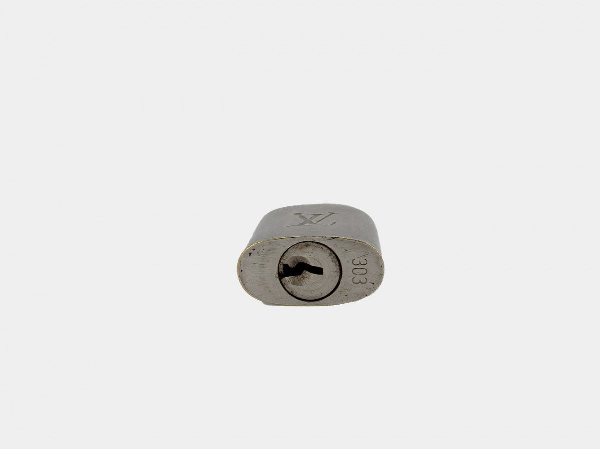 LOUIS VUITTON Other accessories Silver