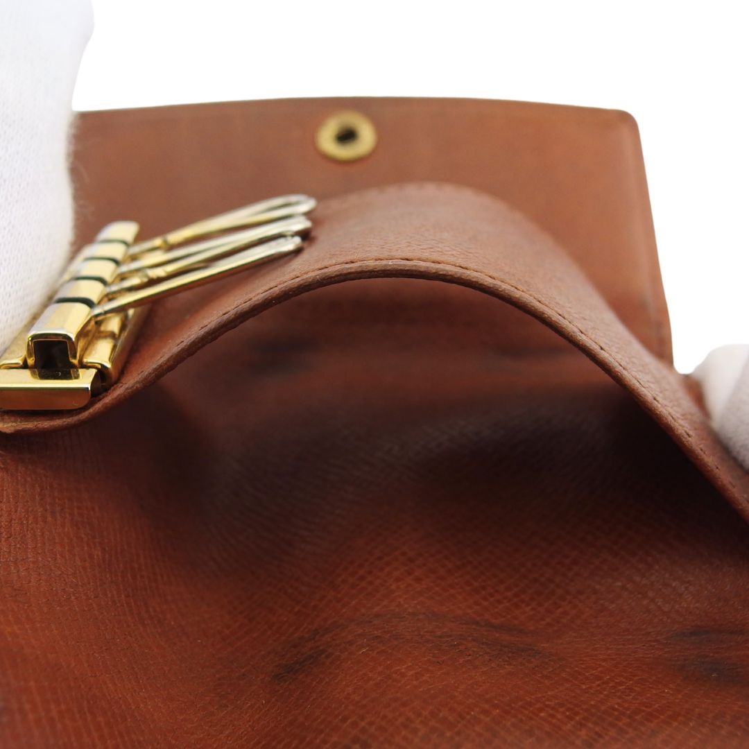 LOUIS VUITTON Key case Key holder M62631 Brown beige Multicles4