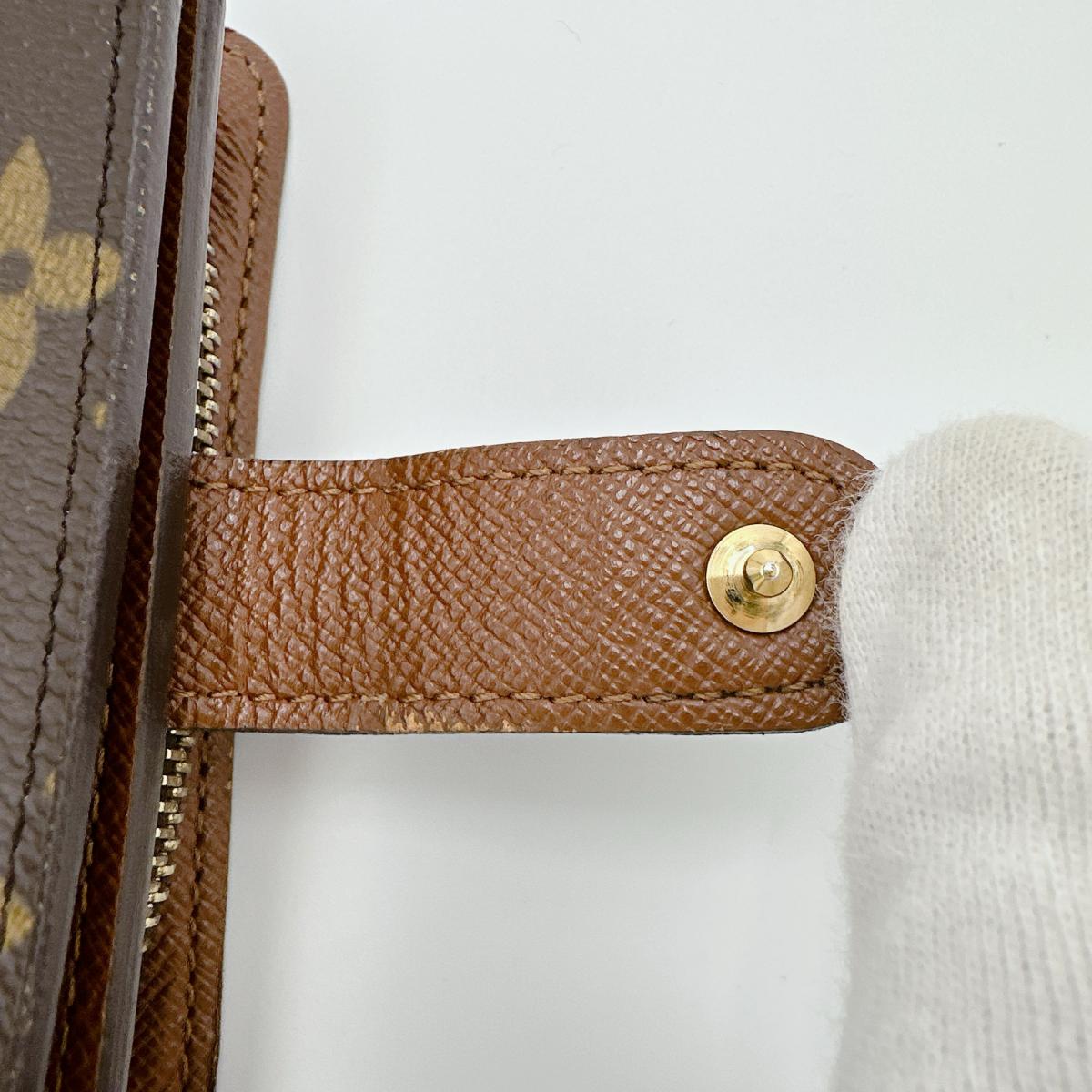 LOUIS VUITTON Bifold Wallet M61667 Monogram canvas Brown Monogram Compact zip