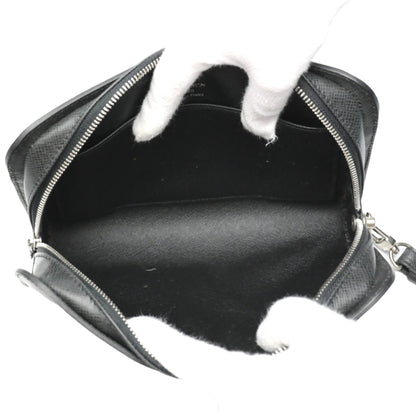 LOUIS VUITTON business bag M30182 Taiga black Taiga Baikal Aldwards