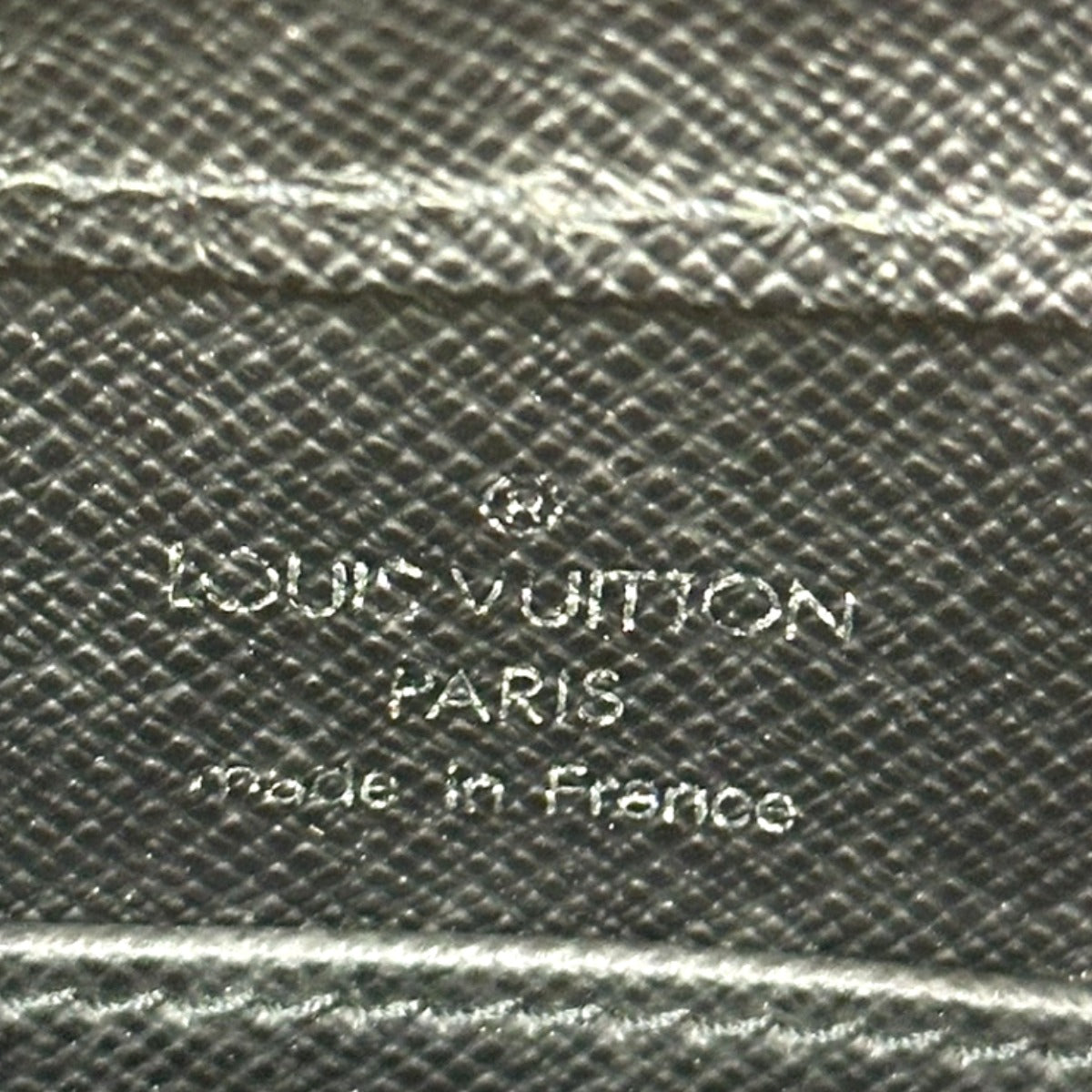 LOUIS VUITTON business bag M30182 Taiga black Taiga Baikal Aldwards