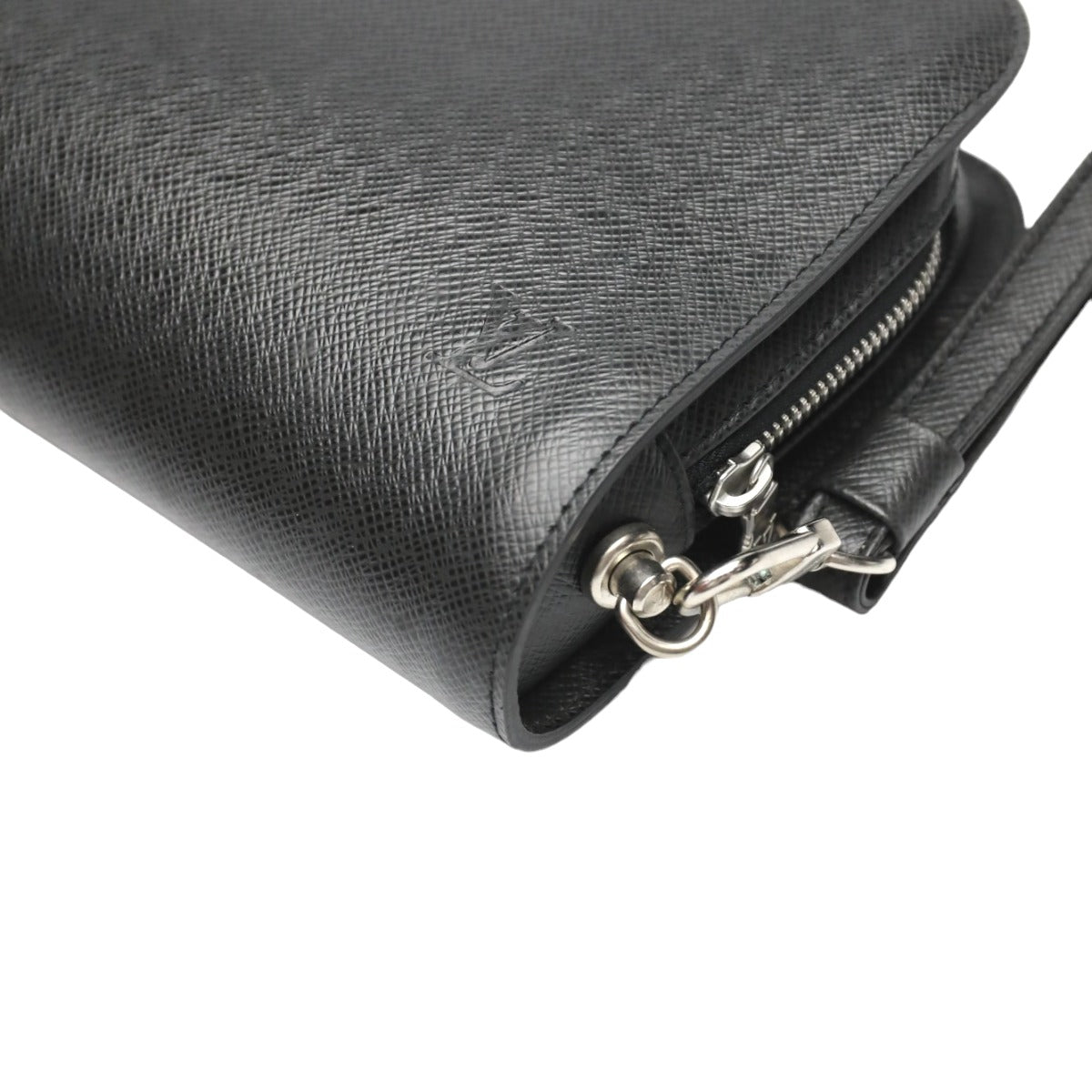 LOUIS VUITTON business bag M30182 Taiga black Taiga Baikal Aldwards