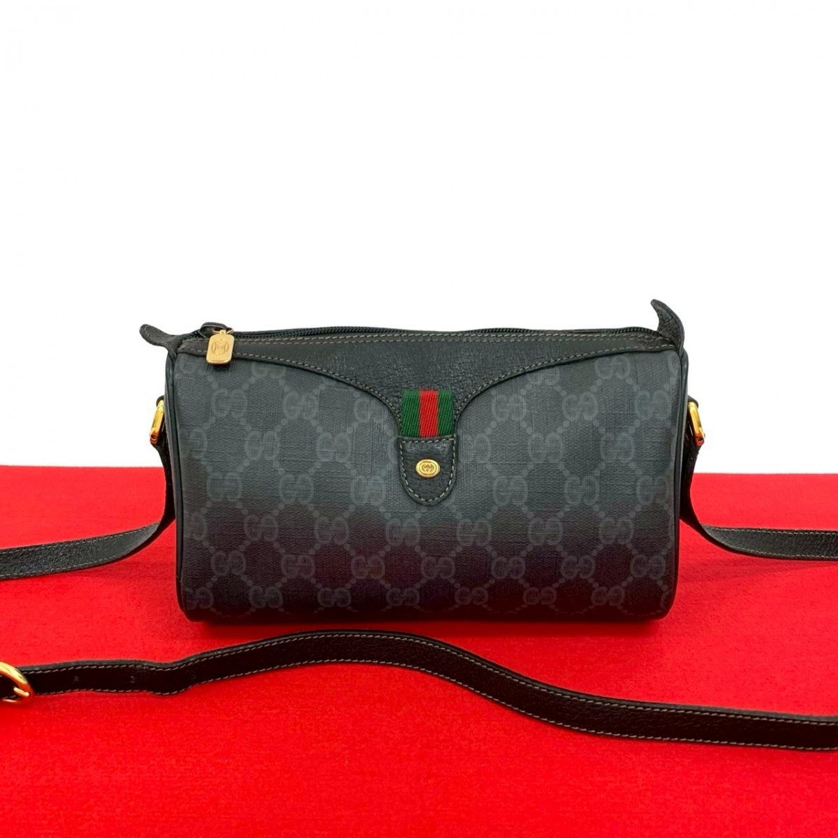 GUCCI Shoulder Bag leather black Sherry line