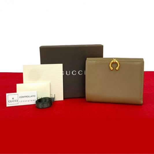 GUCCI Bifold Wallet leather beige