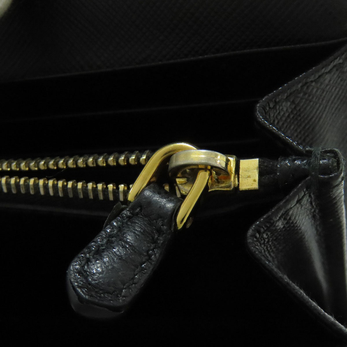 PRADA Long Wallet Purse Safiano black logo