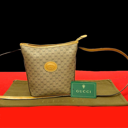 GUCCI Shoulder Bag leather Brown