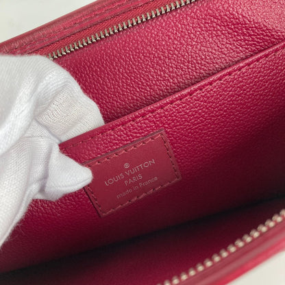 LOUIS VUITTON Clutch bag M41085 Epi Leather Red Epi Posh Toilette 26