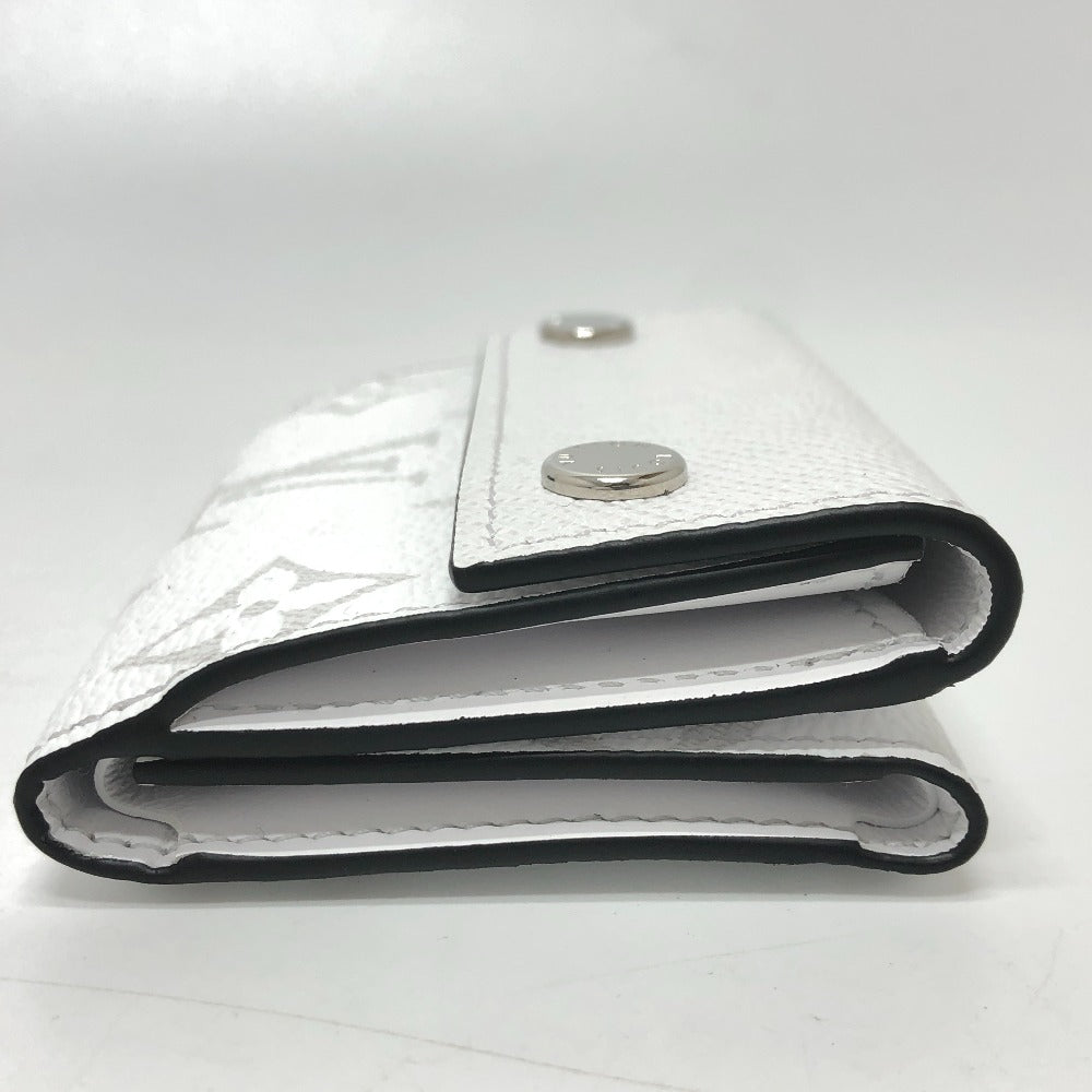LOUIS VUITTON Trifold wallet M30899 leather white Tiger Lama Monogram Discovery compact wallet