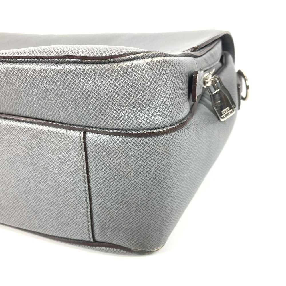 LOUIS VUITTON Business bag Ｍ32638 Taiga Leather gray Taiga Vasiri GM